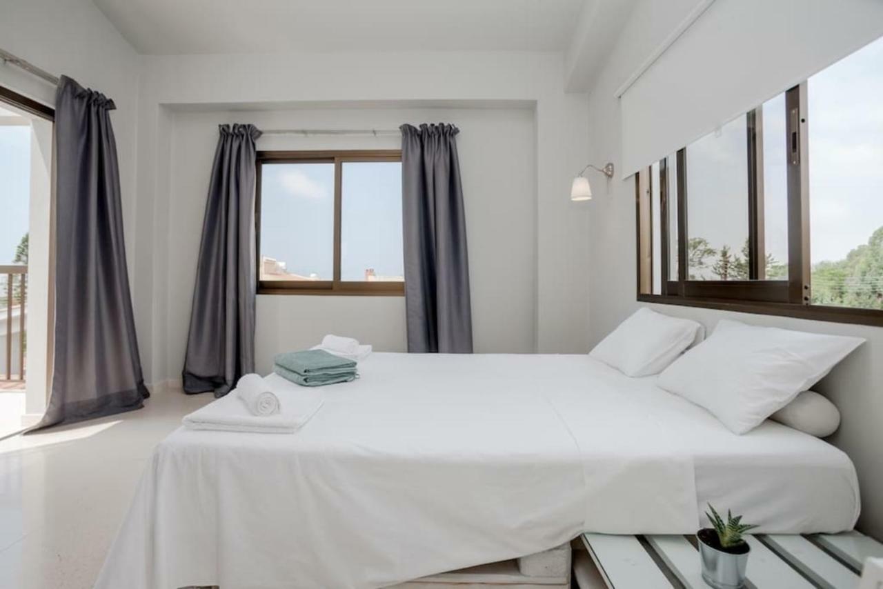 Villa 26 Paphos ภายนอก รูปภาพ